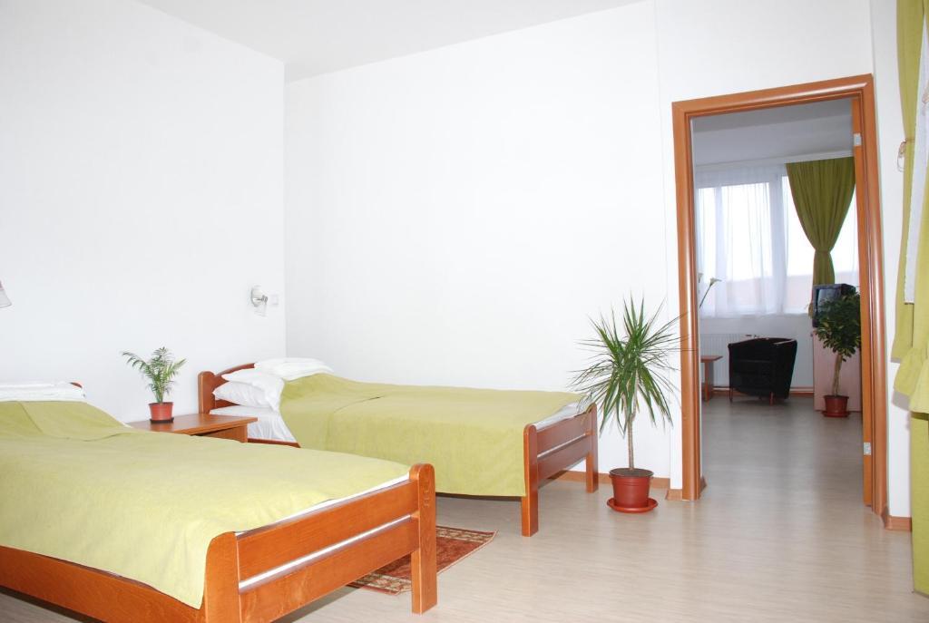 M Garni Hotel Βράνιε Δωμάτιο φωτογραφία